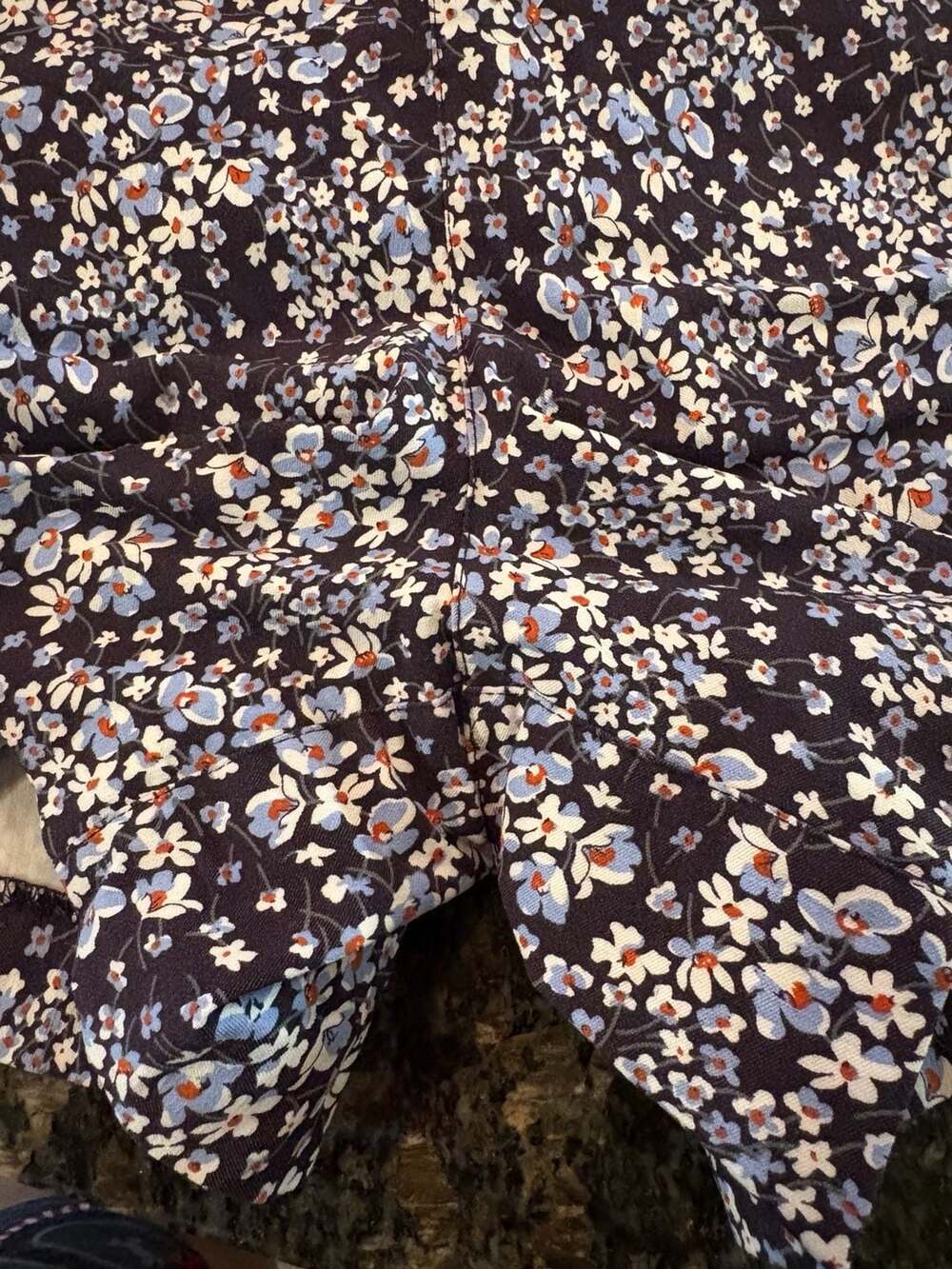 Olivia Grey Women's Floral Print Mid-Rise Casual Shorts - Picture 6 of 6